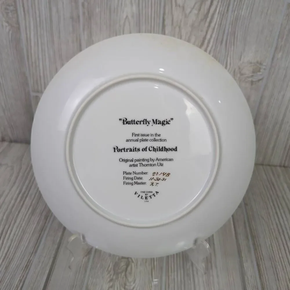 Vintage 8.5'' Viletta Butterfly Magic Plate in Box w/ COA Collectors Decorative